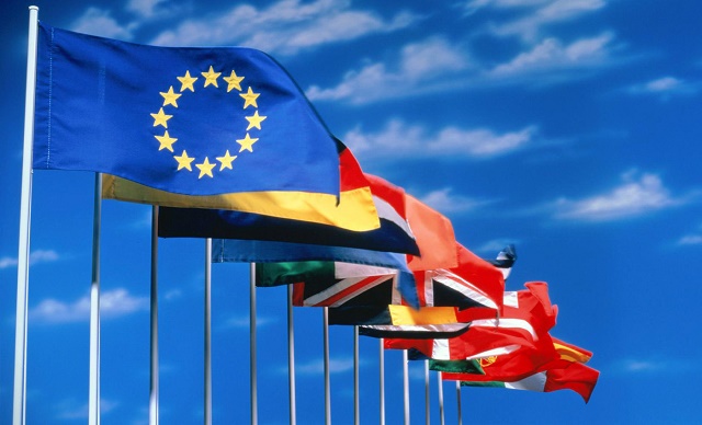La crescita dell’eurozona scivola ai minimi in quasi un anno e mezzo
