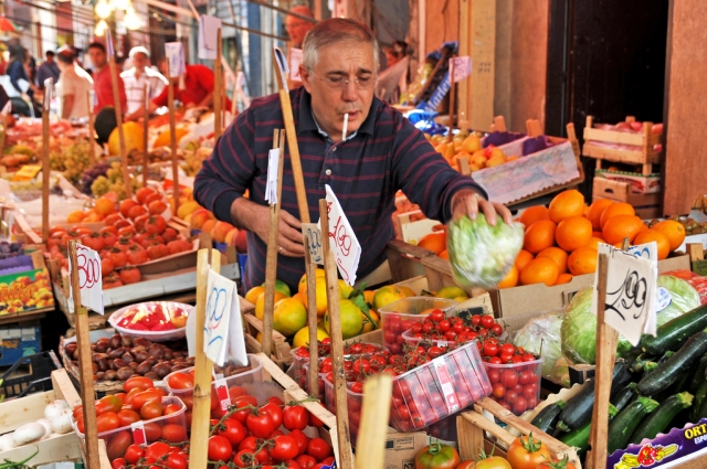 Dati Istat inflazione 2017, continua la frenata dei prezzi al consumo Dati Istat inflazione 2017, continua la frenata dei prezzi al consumo