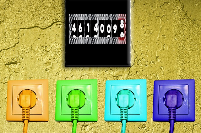 Indice costo Energia Confcommercio IV Trimestre: per le imprese l’elettricità è meno cara, in rialzo il gas