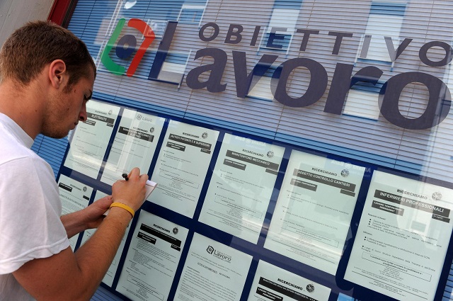  Disoccupazione stabile, ma il lavoro è sempre più precario