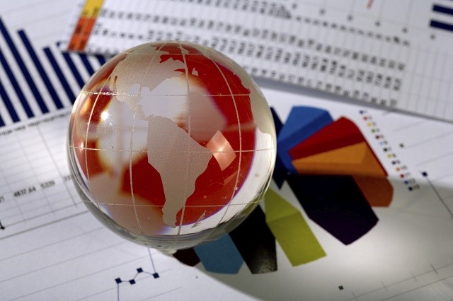 Fatca: un provvedimento delle Entrate definisce la scadenza per l’invio dei dati 2016