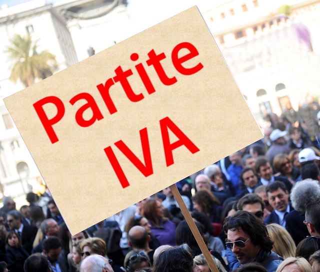 Renzi sulle tasse ha dimenticato le partite Iva che continuano a subire una pressione fiscale del 51%