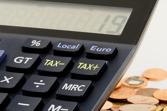  Ricerca UHY: con il taglio IRAP il costo del lavoro in 5 anni si è ridotto fra 1.000 e 6.000 € annui per ciascun addetto. Ma gli stipendi netti calano per il boom delle tasse locali
