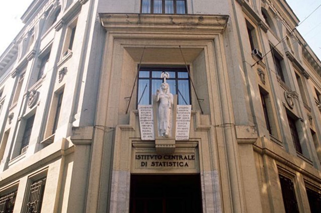  Istat: la ripresa decelera