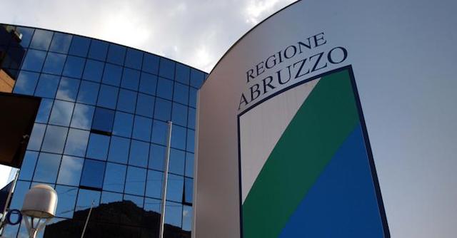 Abruzzo, il bando “Formazione per la crescita”
