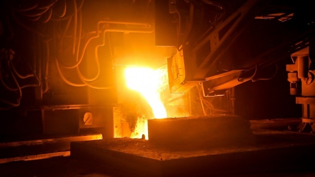  Confindustria: attività industriale in ulteriore recupero a giugno: +0,4% su maggio