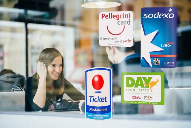 Welfare, da Ipsos la classifica dei benefit più desiderati dagli italiani: sul podio sostegno alla famiglia, benessere personale e shopping card