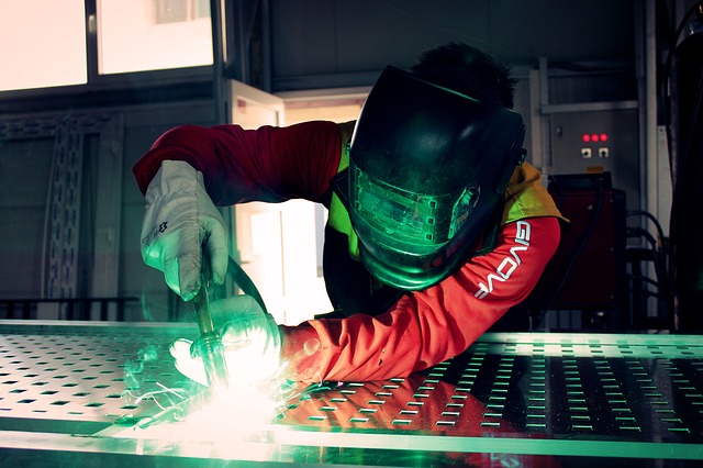 Markit PMI: a gennaio valore quasi record per il settore manifatturiero dell’eurozona