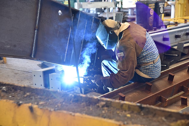 Markit PMI: si indebolisce ulteriormente a maggio la crescita del settore manifatturiero italiano