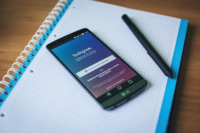 Boom di Instagram, è sempre più strumento di promozione per le aziende