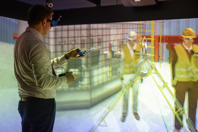 Industria 4.0. Inaugurato a Casalecchio di Reno il nuovo Centro digitale interattivo di Eon Reality, nuovo quartier generale europeo dell’azienda Usa leader mondiale nella realtà aumentata e virtuale