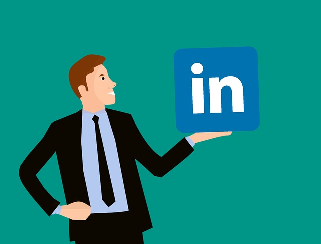  L’headline del profilo LinkedIn: il vero biglietto da visita digitale