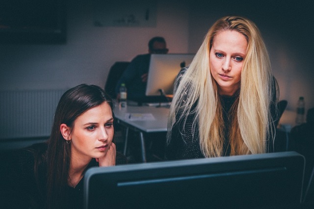 Gender balance, secondo gli esperti l’equilibrio di genere sul lavoro fa crescere l’economia globale del 35%: ecco perché