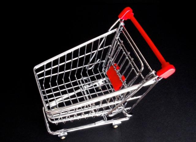 Consumi: Confesercenti, nel 2018 calo peggiore delle attese