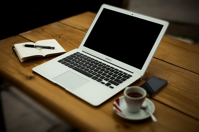 Come il lavoro flessibile può aiutare ad affrontare le sfide per entrare (o tornare) nel mondo del lavoro