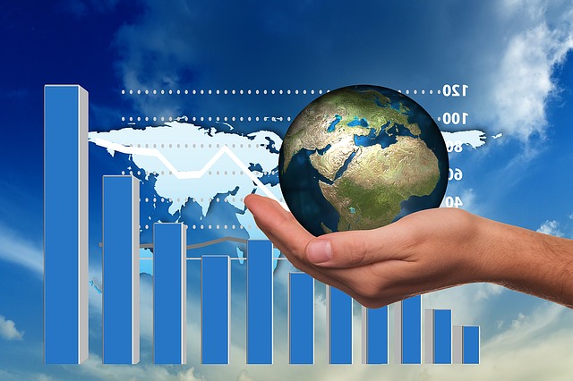 Prometeia: il mondo rallenta, ma per l’Italia una nuova finestra di opportunità
