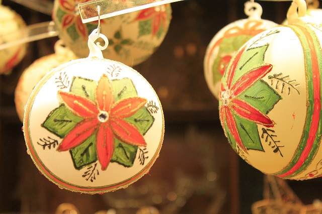  Natale: Confesercenti-SWG, meno consumista e più sostenibile, nel segno della tecnologia e dei viaggi