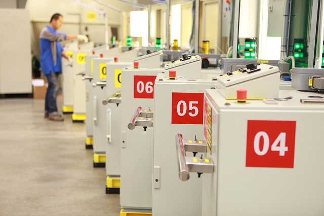 IHS MARKIT PMI: peggiorano ancora una volta a novembre le condizioni operative del settore manifatturiero italiano