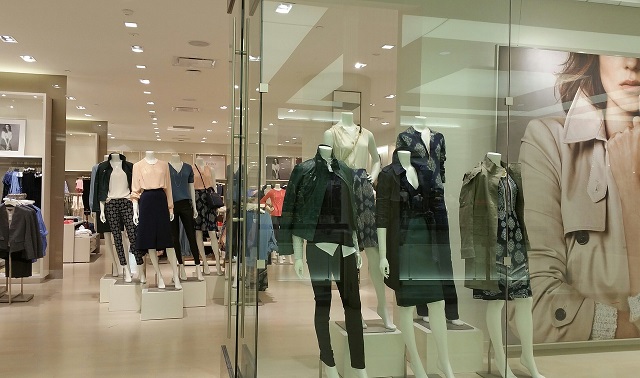 Commercio: crescono fatturato (+5,8%) e addetti (+3,3%). Ma il trend segna una decelerazione rispetto all’anno precedente, rispettivamente (+6,5%) e (+4,5%)