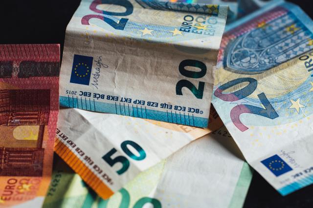 Calano le richieste di credito da parte delle aziende. Ecco perché