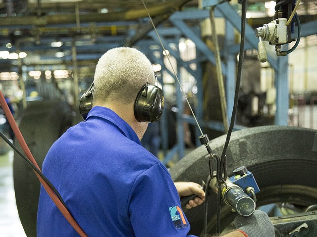 A febbraio 2020, i prezzi alla produzione dell’industria registrano un nuovo calo su base mensile e un ulteriore ampliamento della flessione su base annua