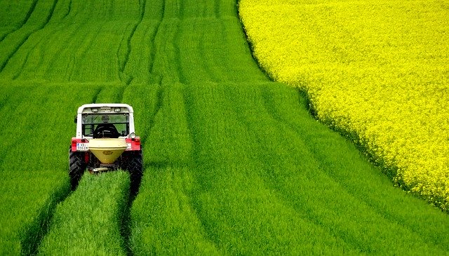  L’agroalimentare è sempre più digitale: l’agricoltura 4.0 vale 450 milioni di euro (+22%), boom della blockchain per la tracciabilità (+111%)