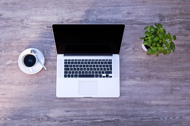 Come sostenere e ottimizzare lo smart working in azienda con i finanziamenti a fondo perduto