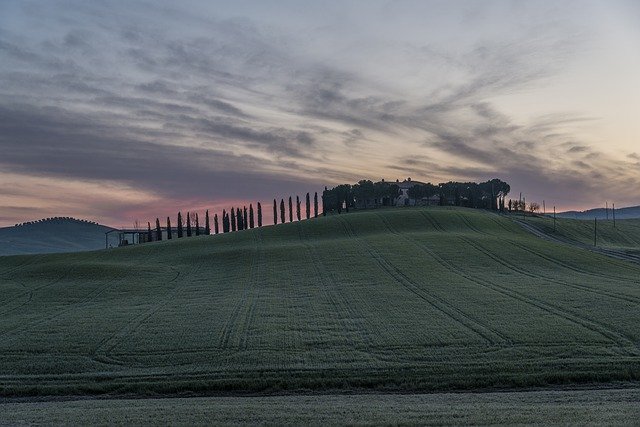  Agriturismo, boom di richieste dagli italiani. Confagricoltura Toscana: “Incognita settembre per la mancanza di stranieri”