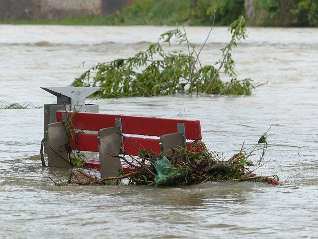  STUDI CONFARTIGIANATO – Maltempo: 16,6% territorio a rischio frane e alluvioni. In dieci anni calo del 37,9% per investimenti a difesa del suolo