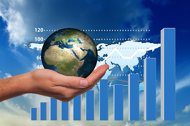  Atradius: riparte l’economia globale nel 2021 (+5%) ma gli scenari rimangono incerti