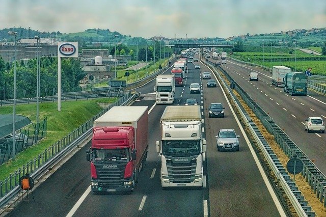  STUDI – Autotrasporto: +4,4% investimenti, 38% personale difficile da reperire. Il report di Confartigianato Trasporti