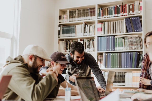  Lavoro e impresa: l’Italia non è un Paese per giovani