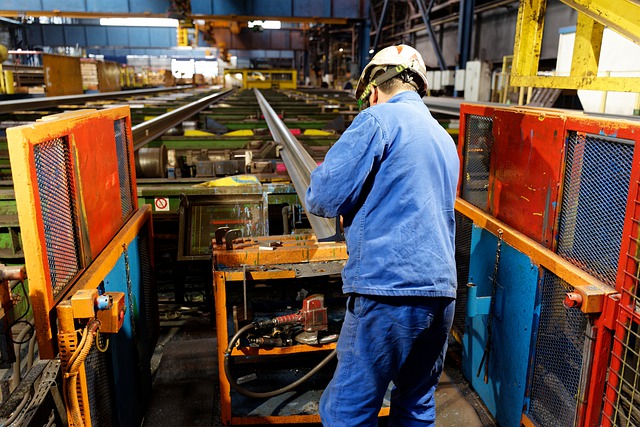 Centro Studi Confindustria: il caro energia colpisce la produzione a dicembre (-0,7%) ma soprattutto a gennaio (-1,3%)