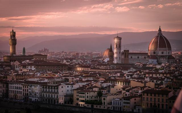  Pasqua: Assoturismo – CST, boccata d’ossigeno per il turismo culturale. Gli stranieri tornano ad animare le città d’arte italiane