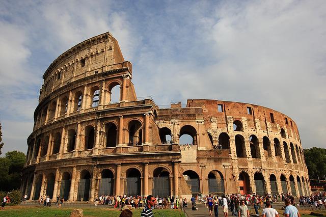  Deloitte: il valore del Colosseo come asset sociale è pari a circa 77 miliardi di euro e contribuisce per 1,4 miliardi di euro all’anno all’economia italiana