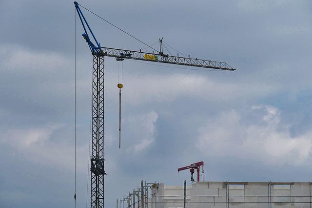 S&P Global PMI®: l’attività del settore edile italiano cala per la prima volta da gennaio 2021