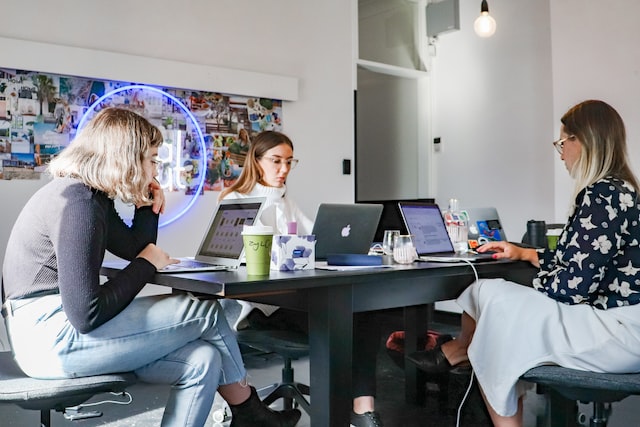  Quando le donne lavorano bene in azienda