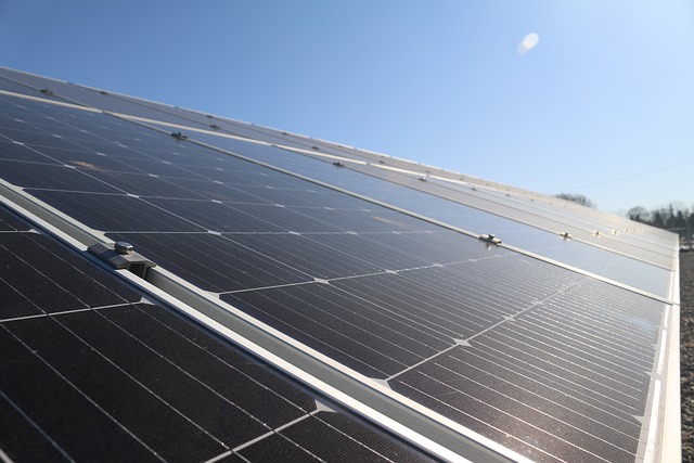  STUDI CONFARTIGIANATO – Energia solare sui capannoni: benefici su competitività imprese e uso rinnovabili senza consumo di suolo