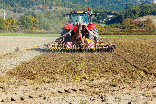  Abruzzo, contributi alle imprese agricole nell’ambito del PNRR