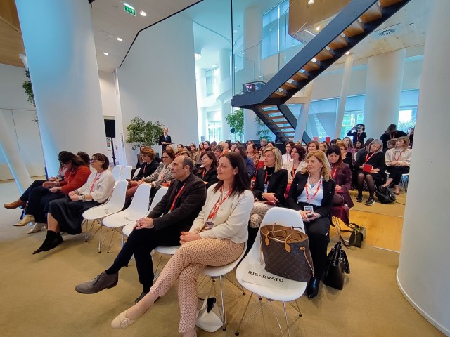  Riparte “Women ONboarding”, il percorso di UniCredit per supportare l’imprenditoria femminile