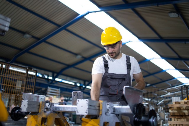  Lavoro: sono 446mila le assunzioni previste dalle imprese ad aprile e 1,5milioni entro giugno