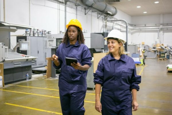 Adapt: cresce l’occupazione femminile, mentre aumenta l’inattività fra gli under 35