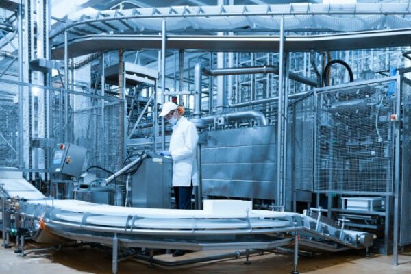 A maggio, flessione dei prezzi alla produzione dell’industria per il terzo mese consecutivo