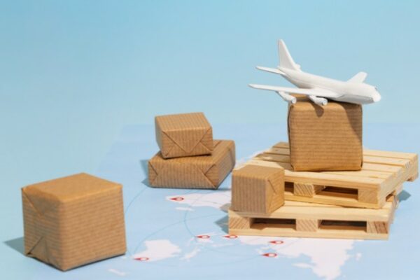 A maggio, per il secondo mese consecutivo, in calo l’export verso i paesi extra UE