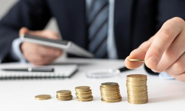 Prestiti alle MPI: -5,0% a metà 2025 vs -0,2% totale imprese, calo più severo (-8,5%) per cluster dell’artigianato